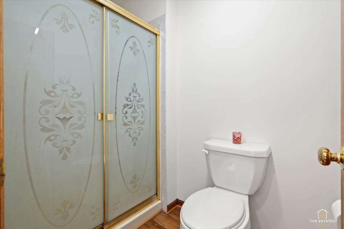24847 Burdick Road Plainfield, IL 60585 - Photo 16 of 31 Gallery Image 16