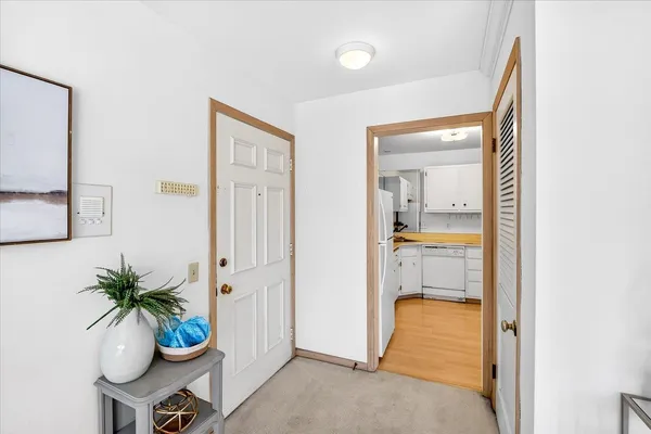 $270,000 | 4514 Hammersley Road, Unit 5, Madison, WI 53711