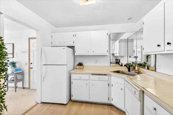 $270,000 | 4514 Hammersley Road, Unit 5, Madison, WI 53711