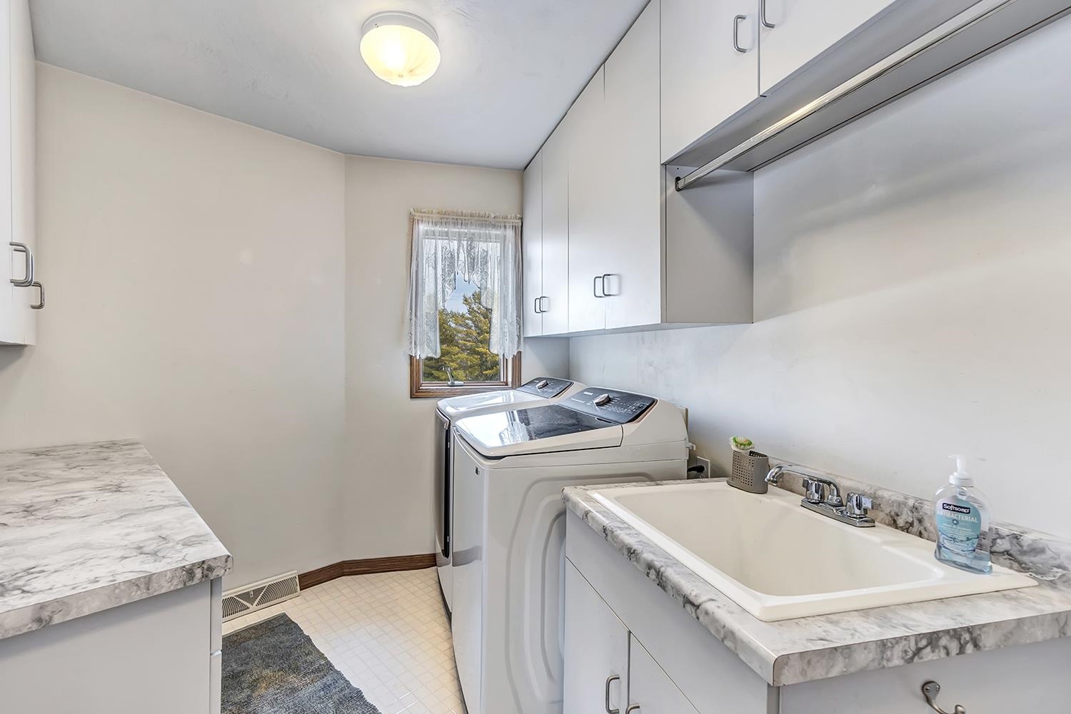 E6023 10th Road Algoma, WI 54201 - Photo 20 of 53