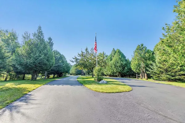 $849,900 | E6023 10th Road, Algoma, WI 54201