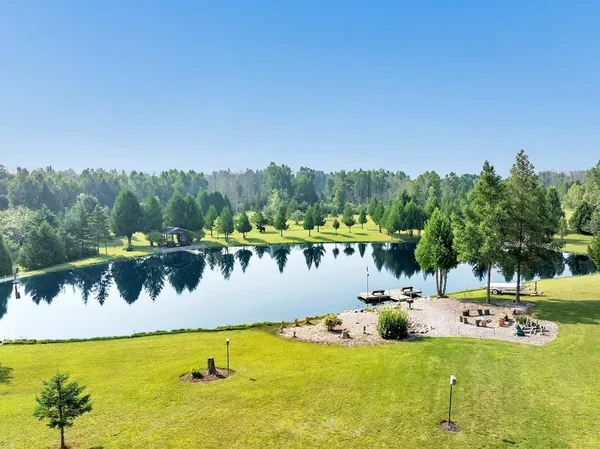 $849,900 | E6023 10th Road, Algoma, WI 54201