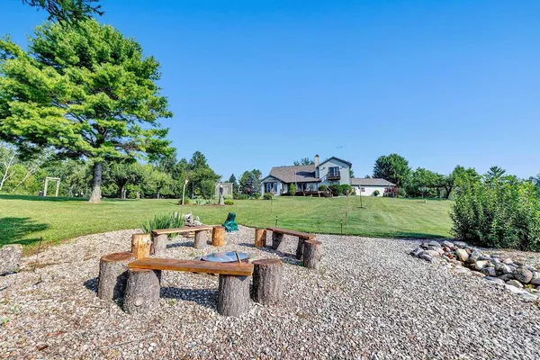 $849,900 | E6023 10th Road, Algoma, WI 54201