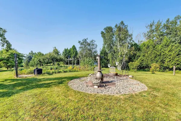 $849,900 | E6023 10th Road, Algoma, WI 54201