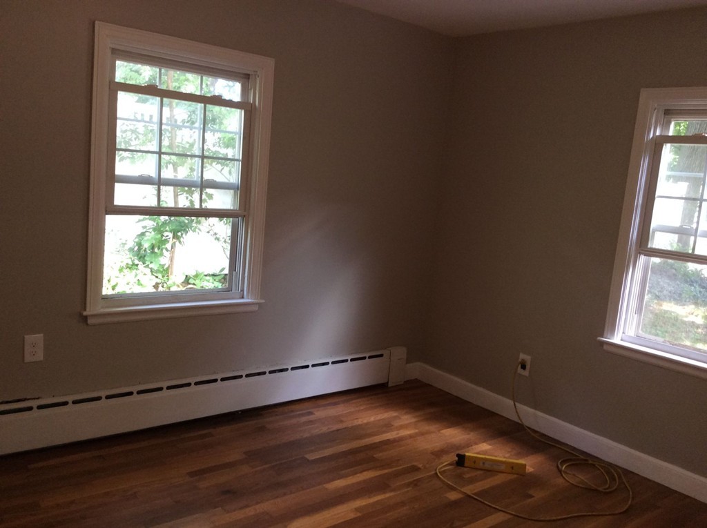 4 Chevy Chase Road Worcester, MA 01606 - Photo 9 of 13 Gallery Image 9