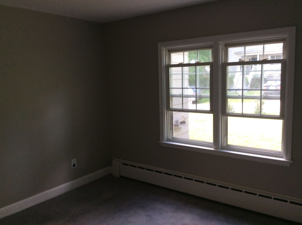 4 Chevy Chase Road Worcester, MA 01606 - Photo 10 of 13 Gallery Image 10