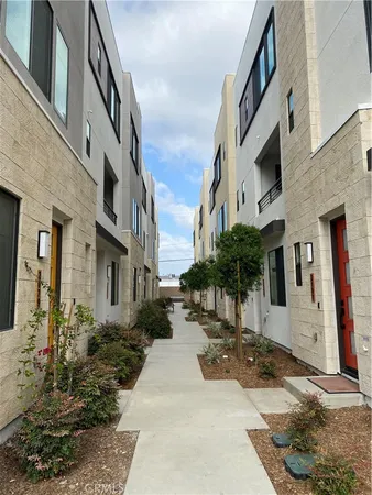 $4,200 | 2127 Marine Walk, Gardena, CA 90249