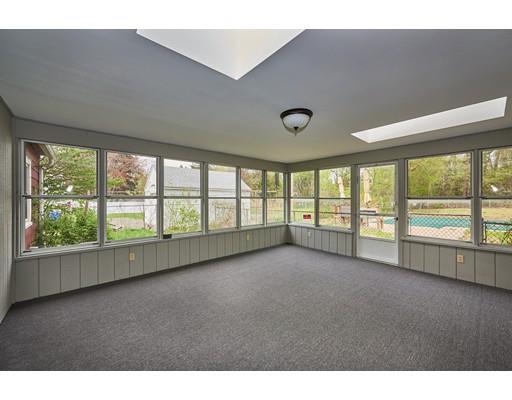 687 Bradley Road Springfield, MA 01109 - Photo 25 of 30