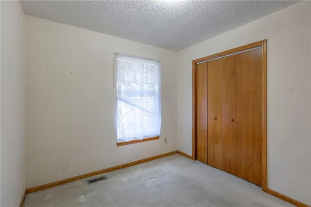 $269,000 | 10600 East 51 Street, Kansas City, MO 64133