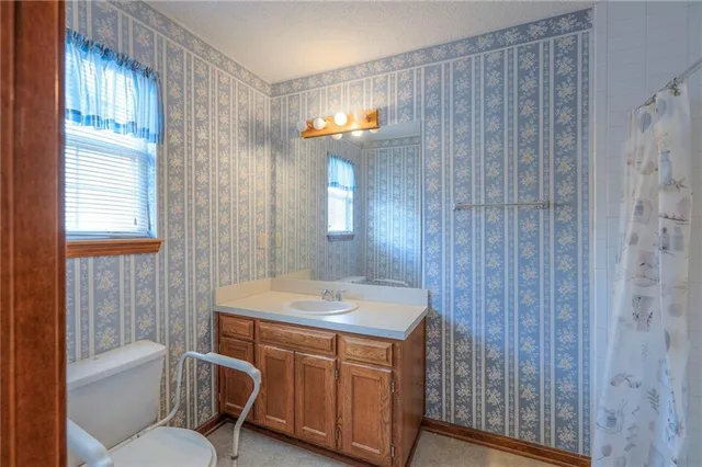 $269,000 | 10600 East 51 Street, Kansas City, MO 64133