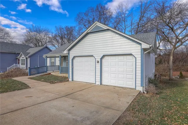 $269,000 | 10600 East 51 Street, Kansas City, MO 64133