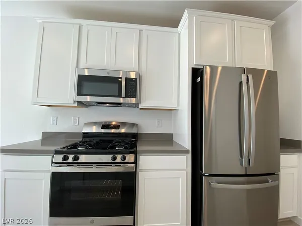 $2,446 | 9583 Noah Pointe Avenue, Las Vegas, NV 89143