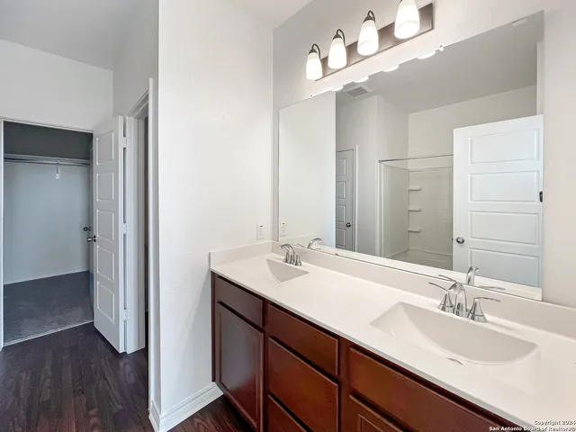 $2,300 | 14838 House Wren Fall Street, San Antonio, TX 78253