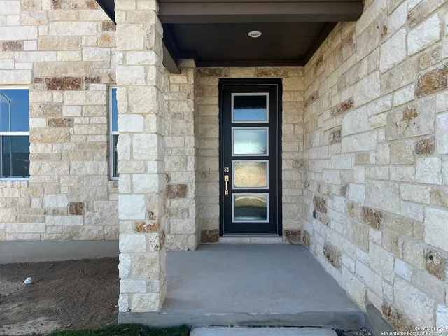 $2,300 | 14838 House Wren Fall Street, San Antonio, TX 78253