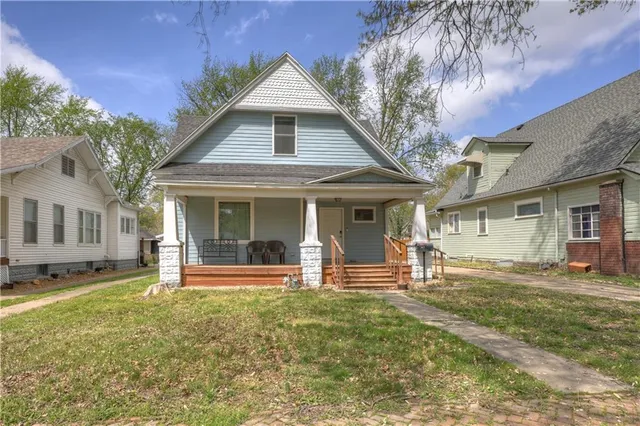 $195,000 | 612 West Kansas Street, Pittsburg, KS 66762