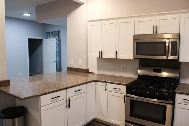 $195,000 | 612 West Kansas Street, Pittsburg, KS 66762