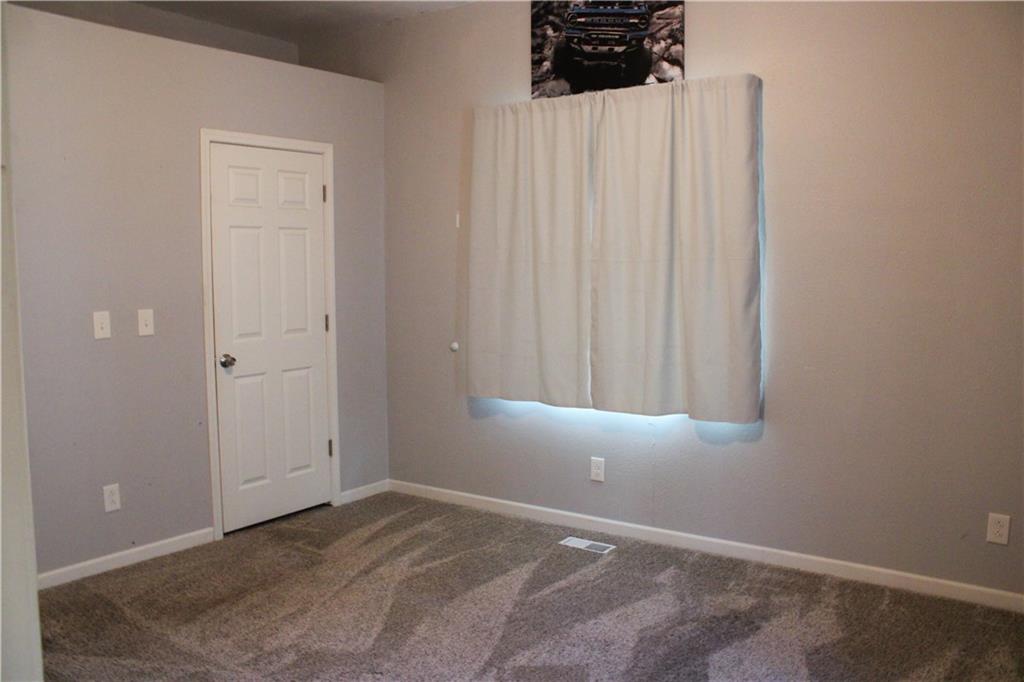 612 West Kansas Street Pittsburg, KS 66762 - Photo 12 of 31