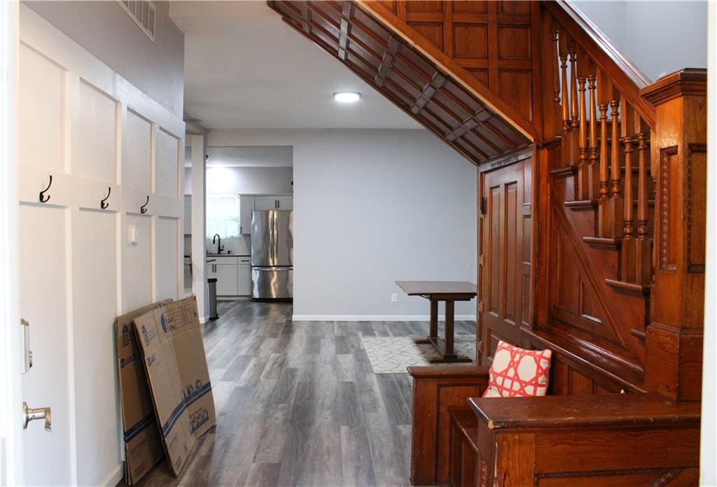 612 West Kansas Street Pittsburg, KS 66762 - Photo 3 of 31