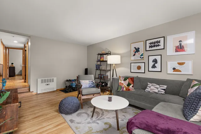 $259,000 | 1029 Washington Boulevard, Unit 102, Oak Park, IL 60302