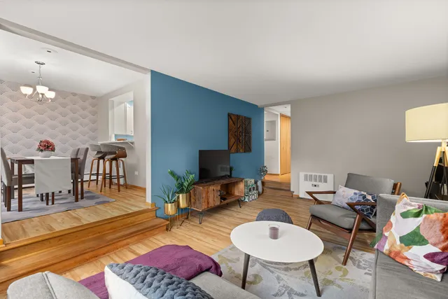 $259,000 | 1029 Washington Boulevard, Unit 102, Oak Park, IL 60302