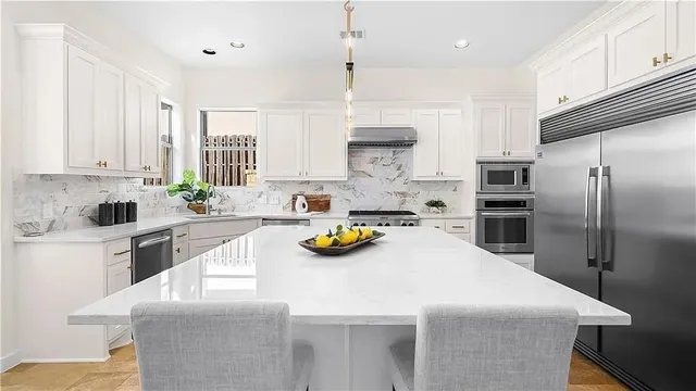 $5,250 | 15101 Barrie Drive, Lakeway, TX 78734