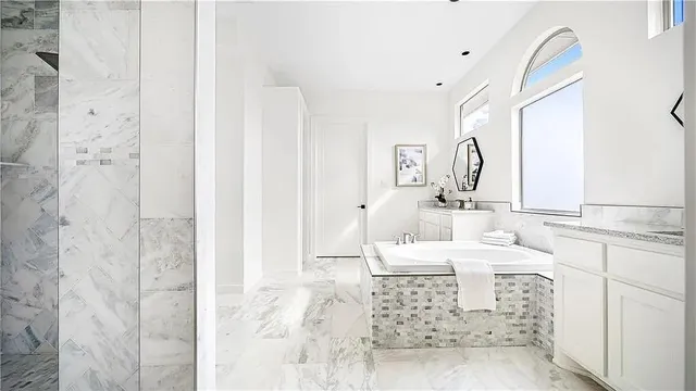 $5,250 | 15101 Barrie Drive, Lakeway, TX 78734