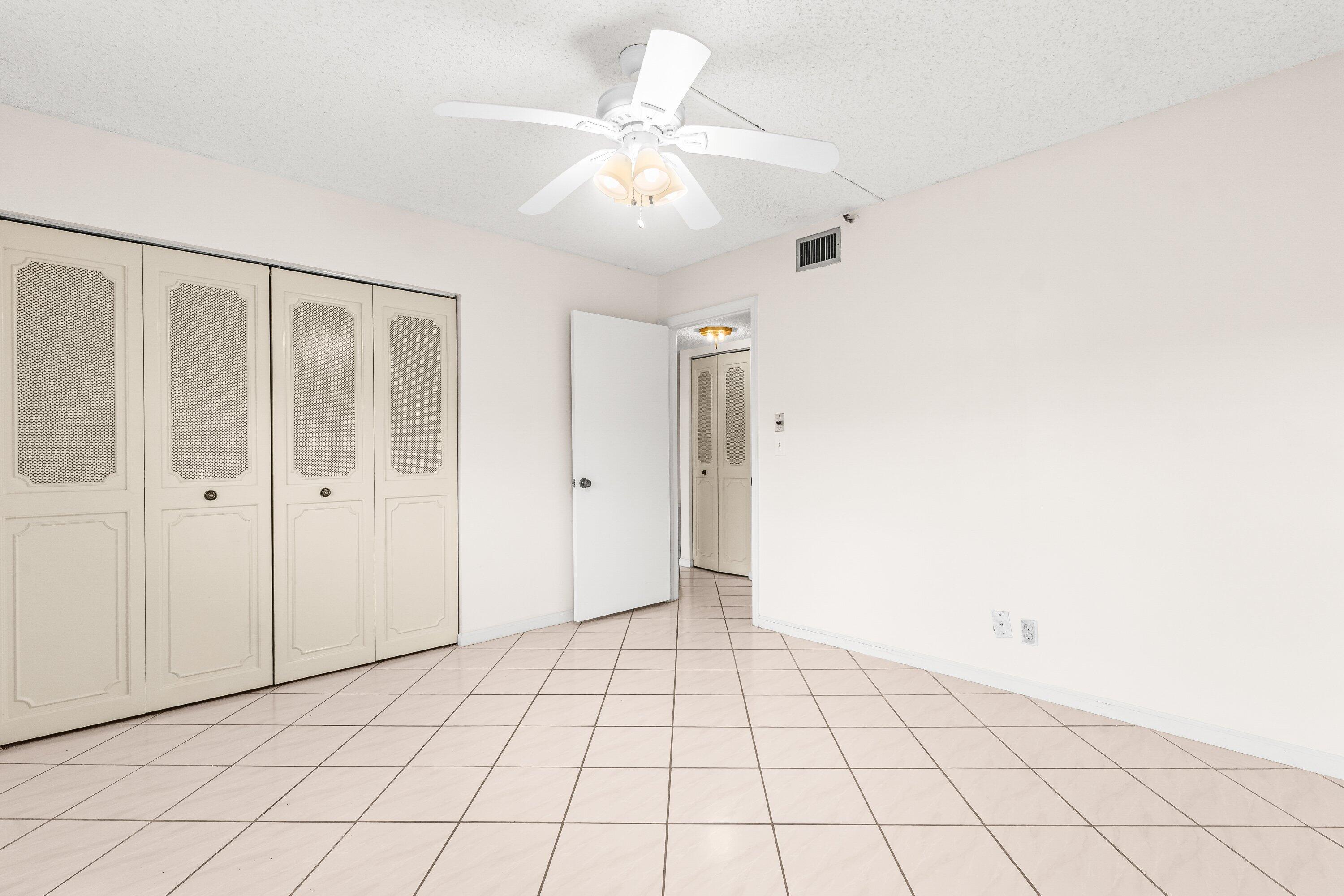 14623 Bonaire Boulevard, Unit 608 Delray Beach, FL 33446 - Photo 15 of 28 021-14623BonaireBoulevard-608-DelrayBeac