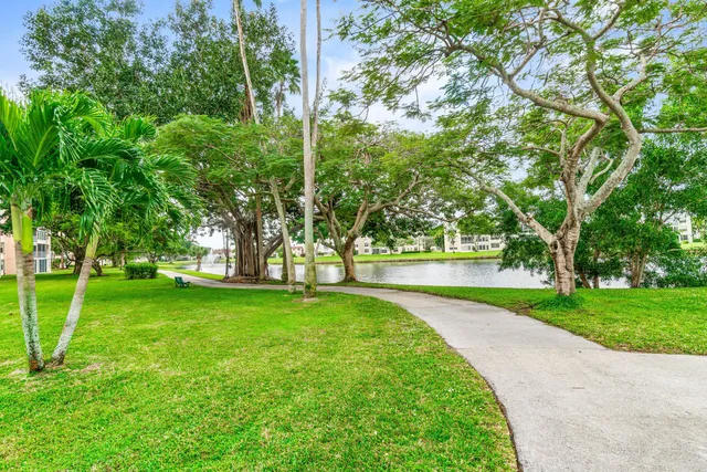 $144,900 | 14623 Bonaire Boulevard, Unit 608, Delray Beach, FL 33446