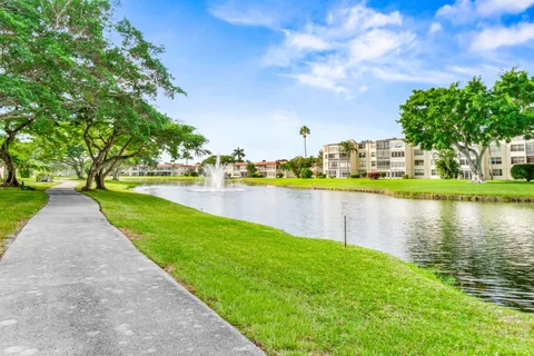$144,900 | 14623 Bonaire Boulevard, Unit 608, Delray Beach, FL 33446