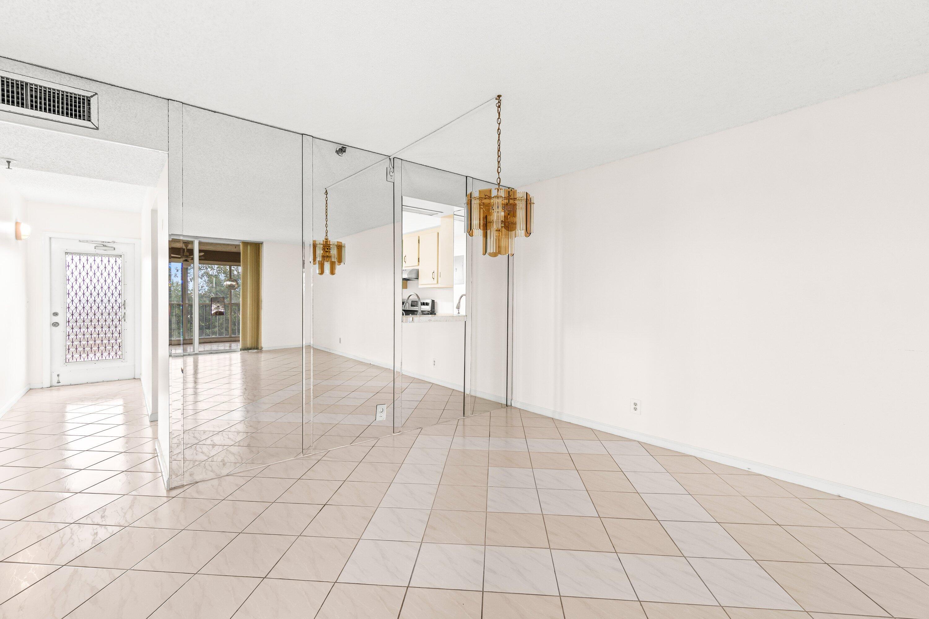 14623 Bonaire Boulevard, Unit 608 Delray Beach, FL 33446 - Photo 8 of 28 010-14623BonaireBoulevard-608-DelrayBeac