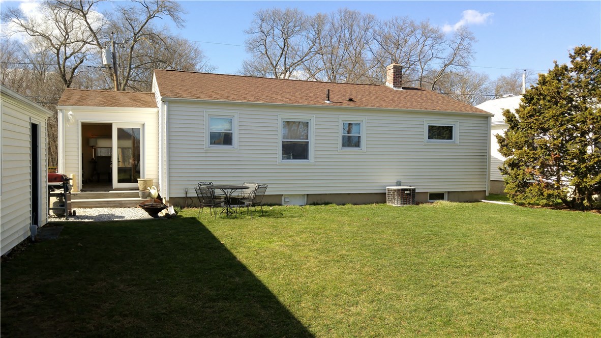 36 Roland Street Cumberland, RI 02864 - Photo 12 of 14 Gallery Image 12