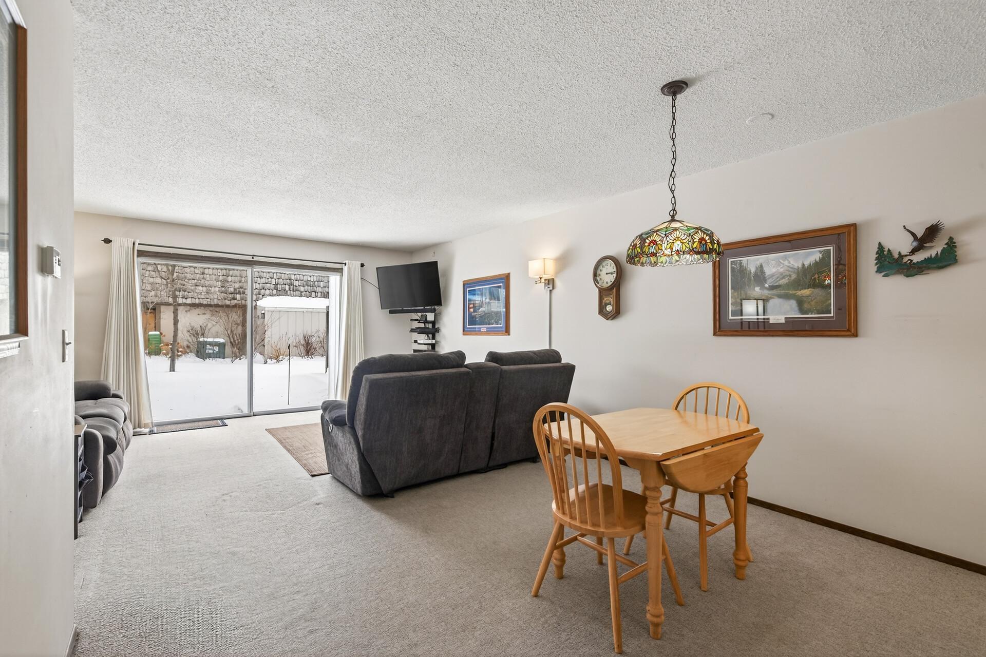 6042 Golden Valley Road Golden Valley, MN 55422 - Photo 9 of 26