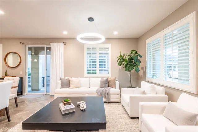 $1,699,900 | 120 Mongoose, Irvine, CA 92618