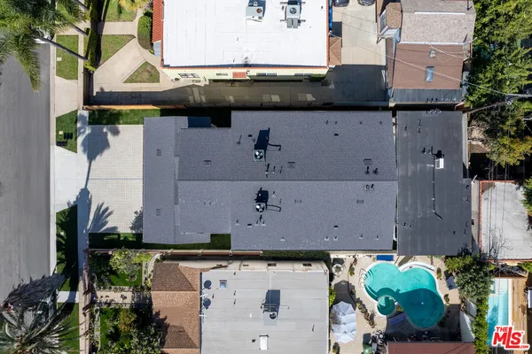 $9,500 | 822 North Orange Grove Avenue, Los Angeles, CA 90046
