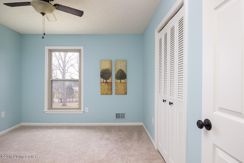 5031 Routt Road Louisville, KY 40299 - Photo 11 of 36 0225031 Routt Road-SMALL