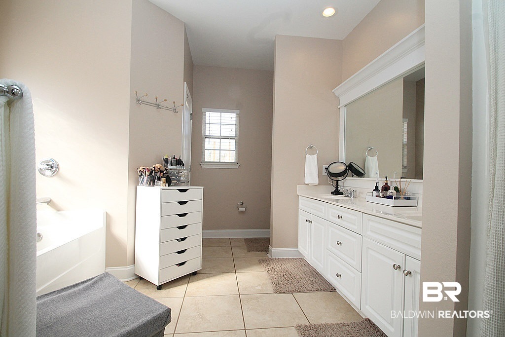 14633 Silveroaks Loop Silverhill, AL 36576 - Photo 15 of 19