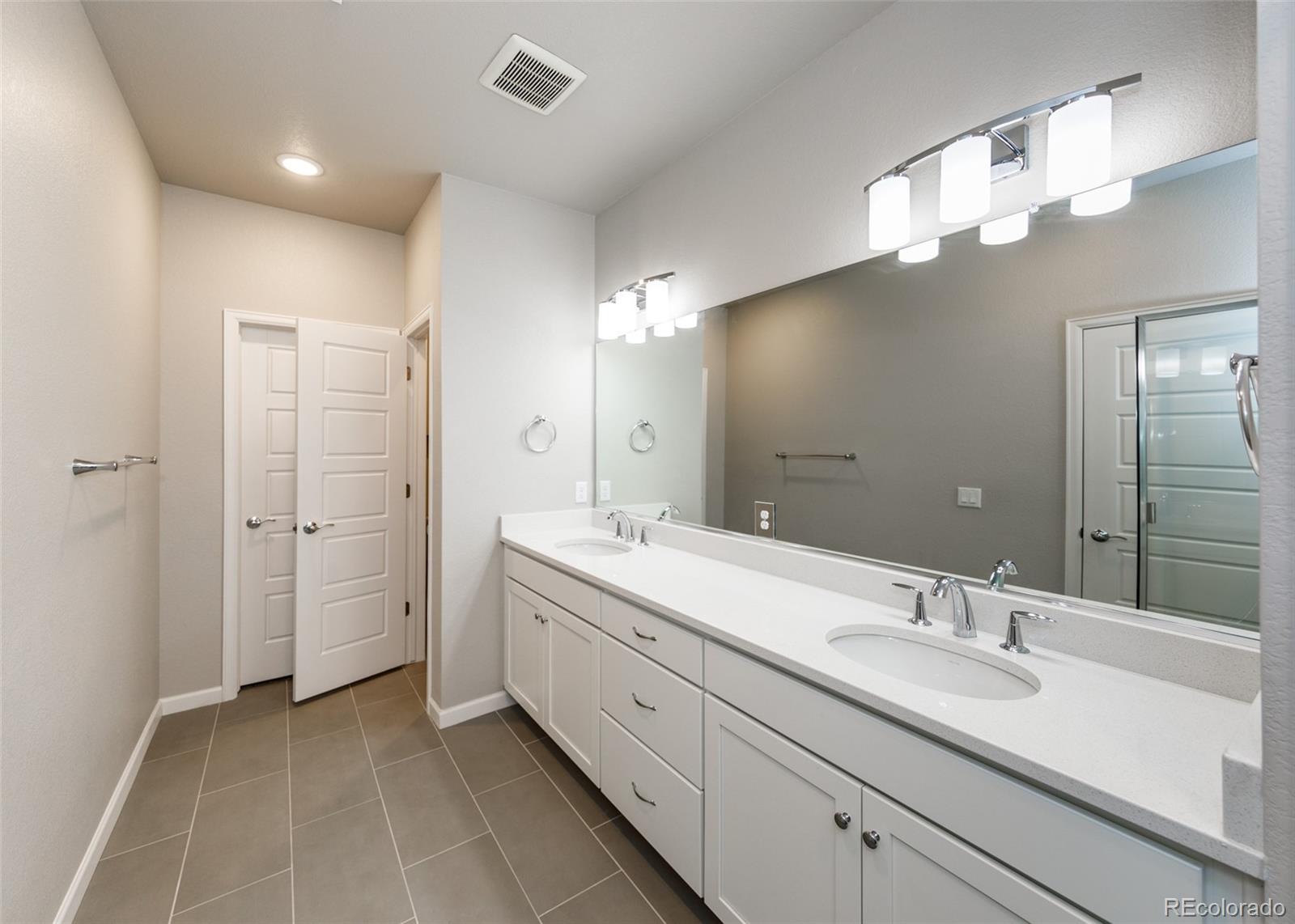 6153 North Ceylon Street, Unit 2205 Denver, CO 80249 - Photo 29 of 49