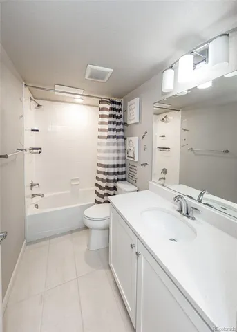 $350,000 | 6153 North Ceylon Street, Unit 2205, Denver, CO 80249