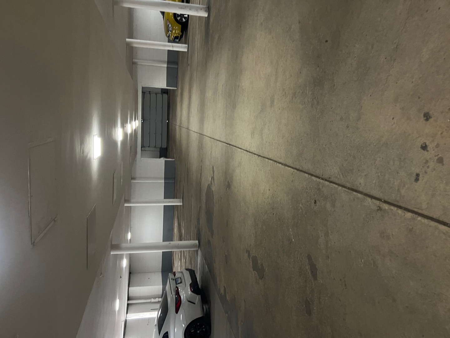 2400 Windsor Mall, Unit 2H Park Ridge, IL 60068 - Photo 3 of 8