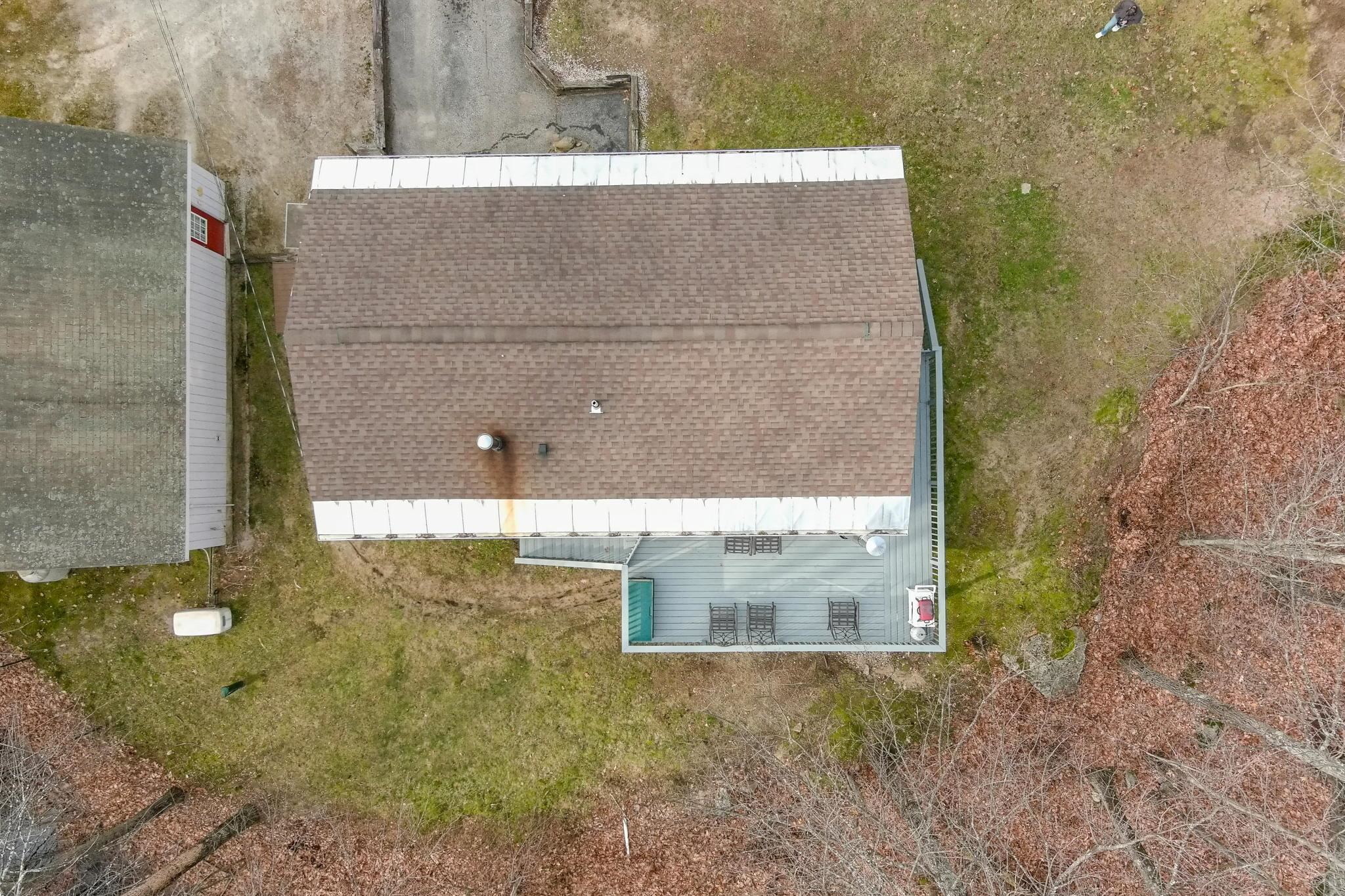 183 Hackett Hill Road Hooksett, NH 03106 - Photo 12 of 37