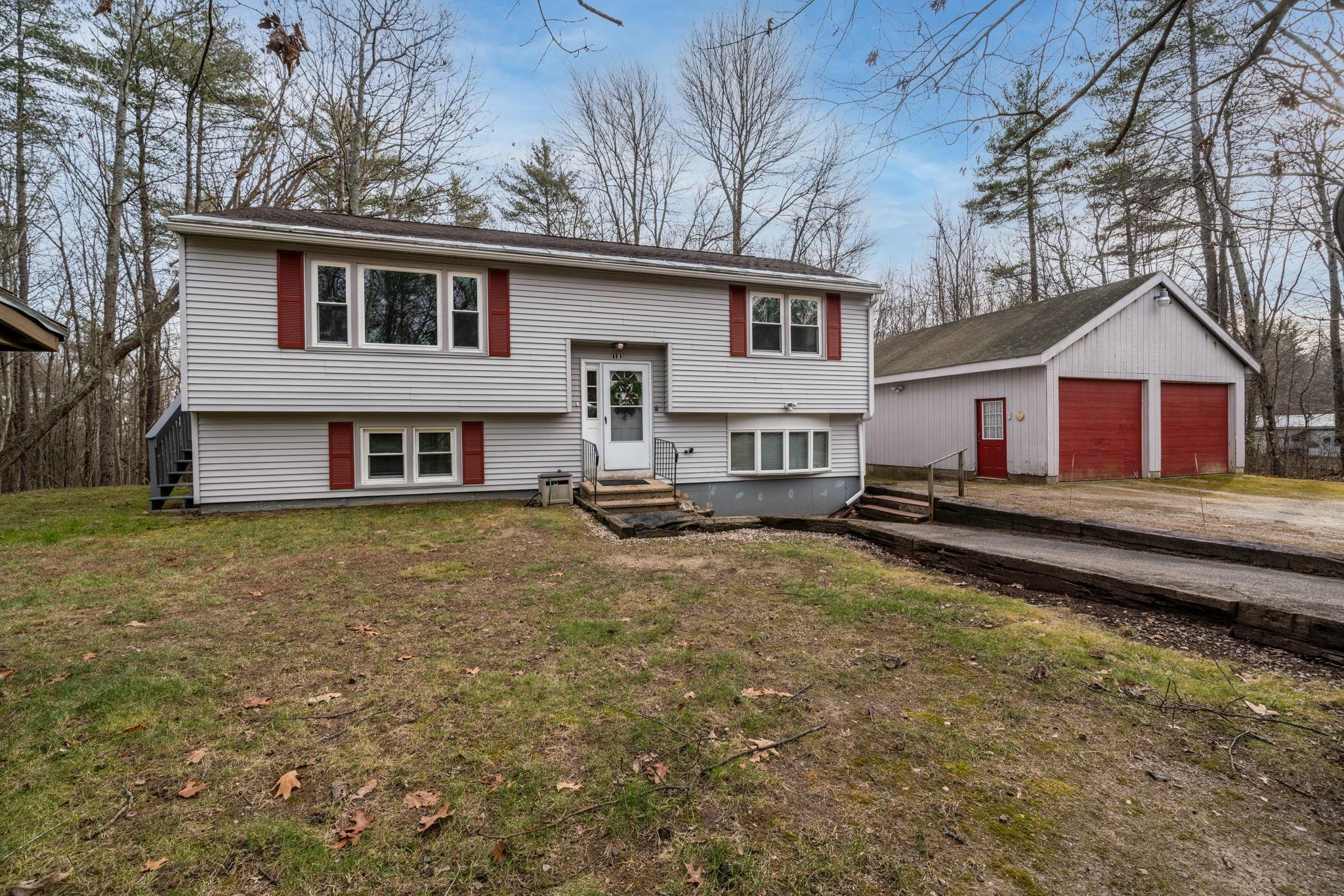 183 Hackett Hill Road Hooksett, NH 03106 - Photo 5 of 37