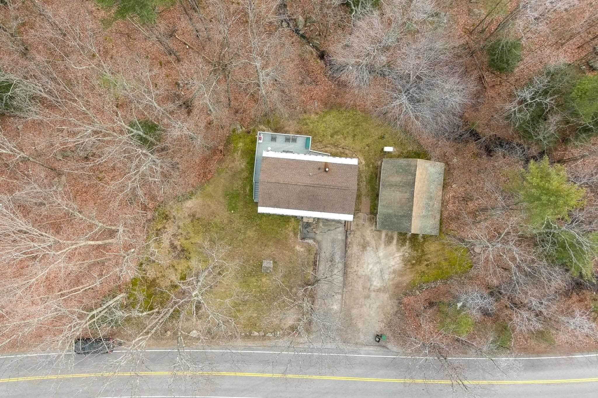 183 Hackett Hill Road Hooksett, NH 03106 - Photo 6 of 37