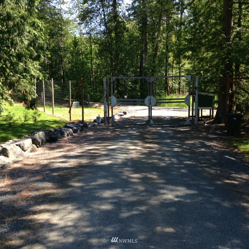 5175 Stromer Road Bellingham, WA 98226 - Photo 4 of 25