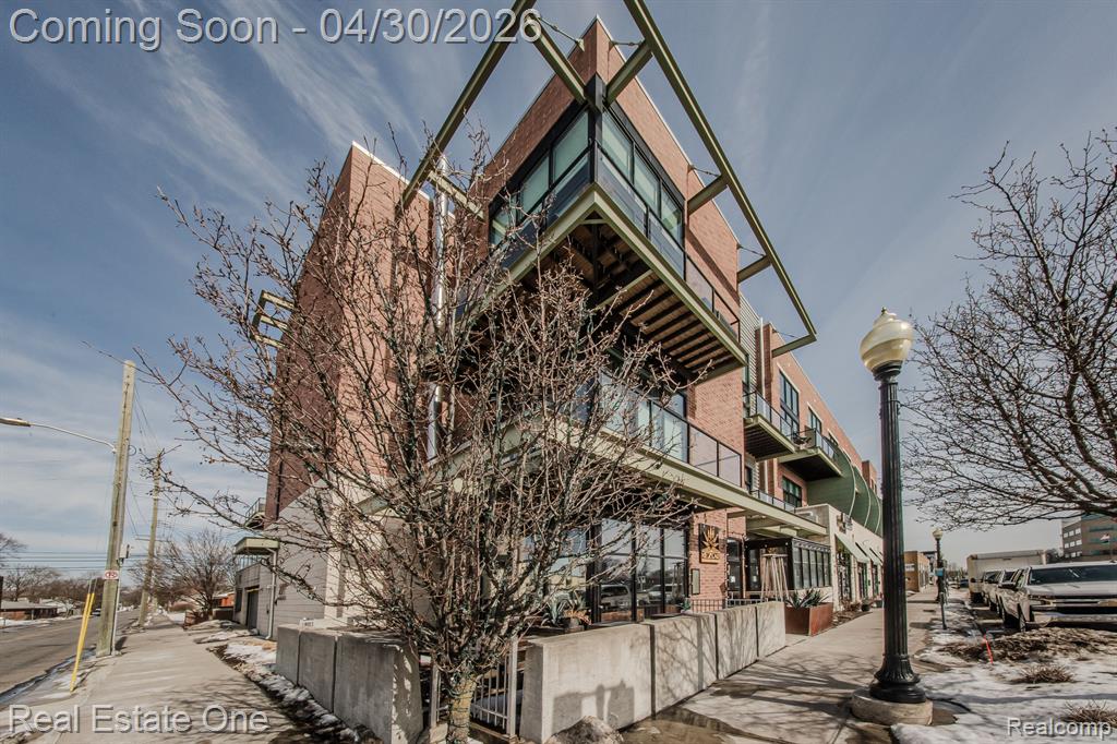 211 East 9 Mile Road, Unit 215 Ferndale, MI 48220 - Photo 33 of 34