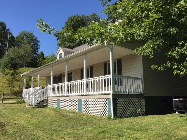 8318 Crabtree Road Wise, VA 24293 - Photo 2 of 10 IMG_2697