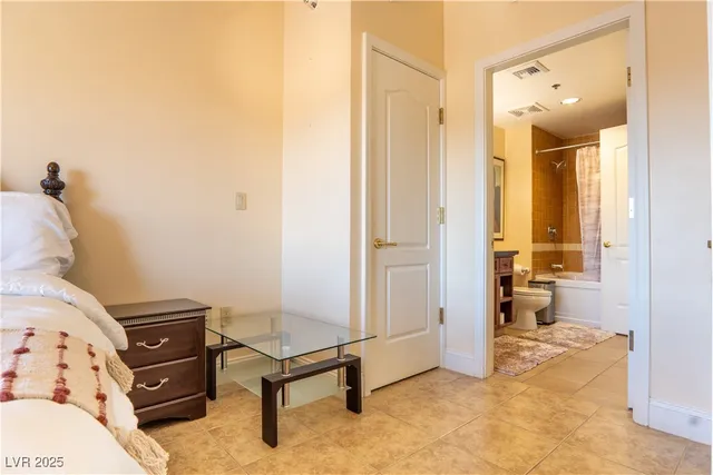 $2,000 | 30 Strada Di Villaggio, Unit 617, Henderson, NV 89011