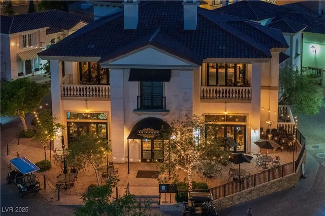 $2,000 | 30 Strada Di Villaggio, Unit 617, Henderson, NV 89011