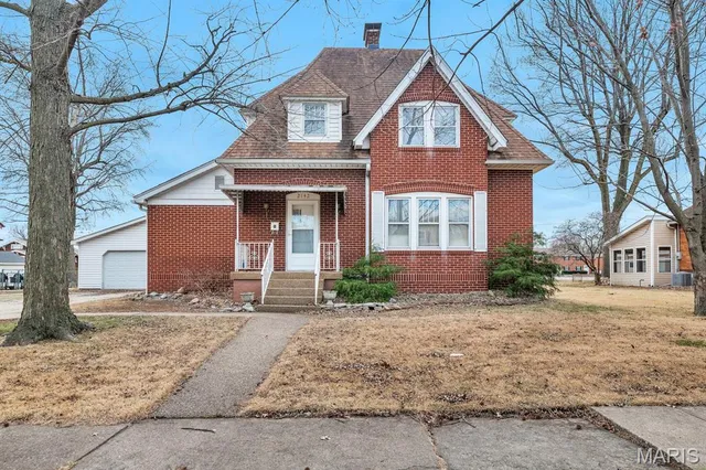 $163,500 | 2142 Waterman Avenue, Granite City, IL 62040