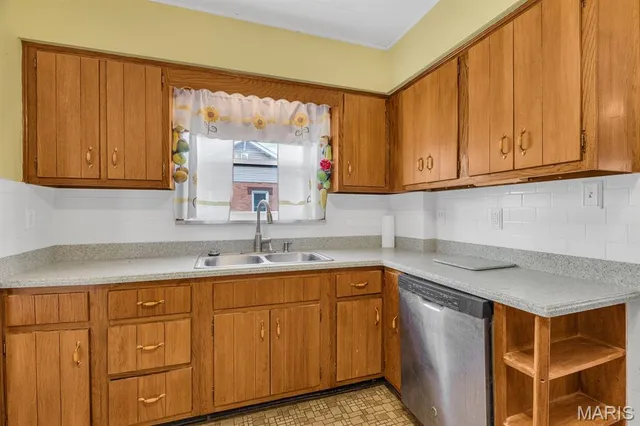 $163,500 | 2142 Waterman Avenue, Granite City, IL 62040