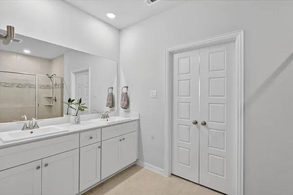 $2,995 | 7517 Sheboygan Avenue, Dallas, TX 75228